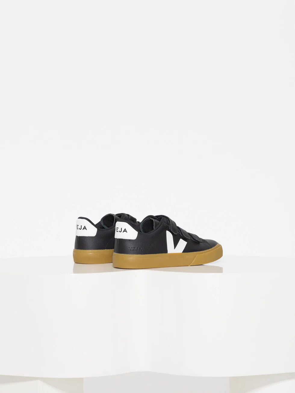 Zapatilla Veja Recife Logo Chromefree Leather