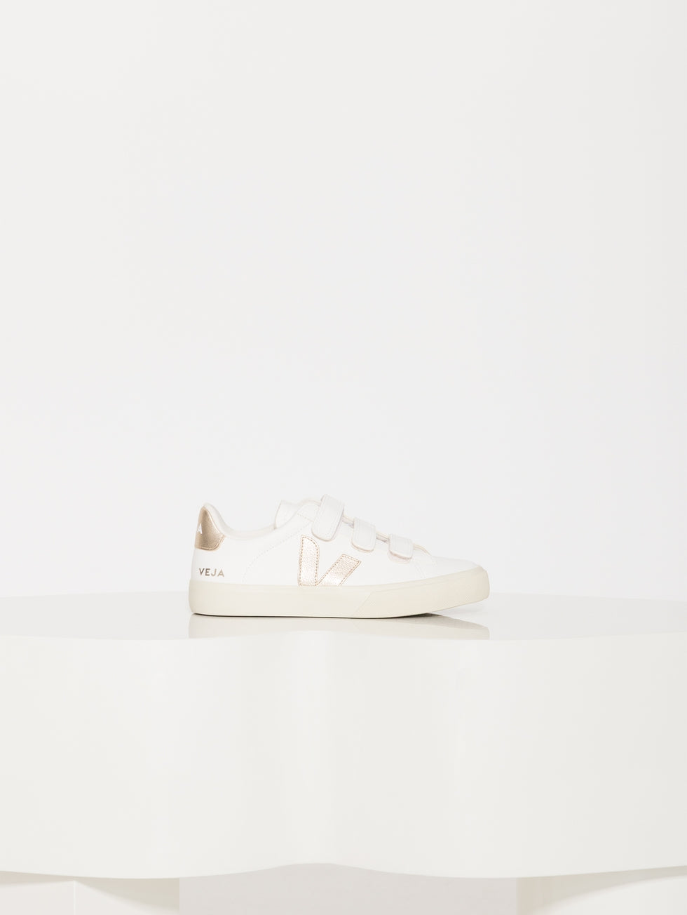 Zapatilla Veja Recife Logo Chromefree Leather