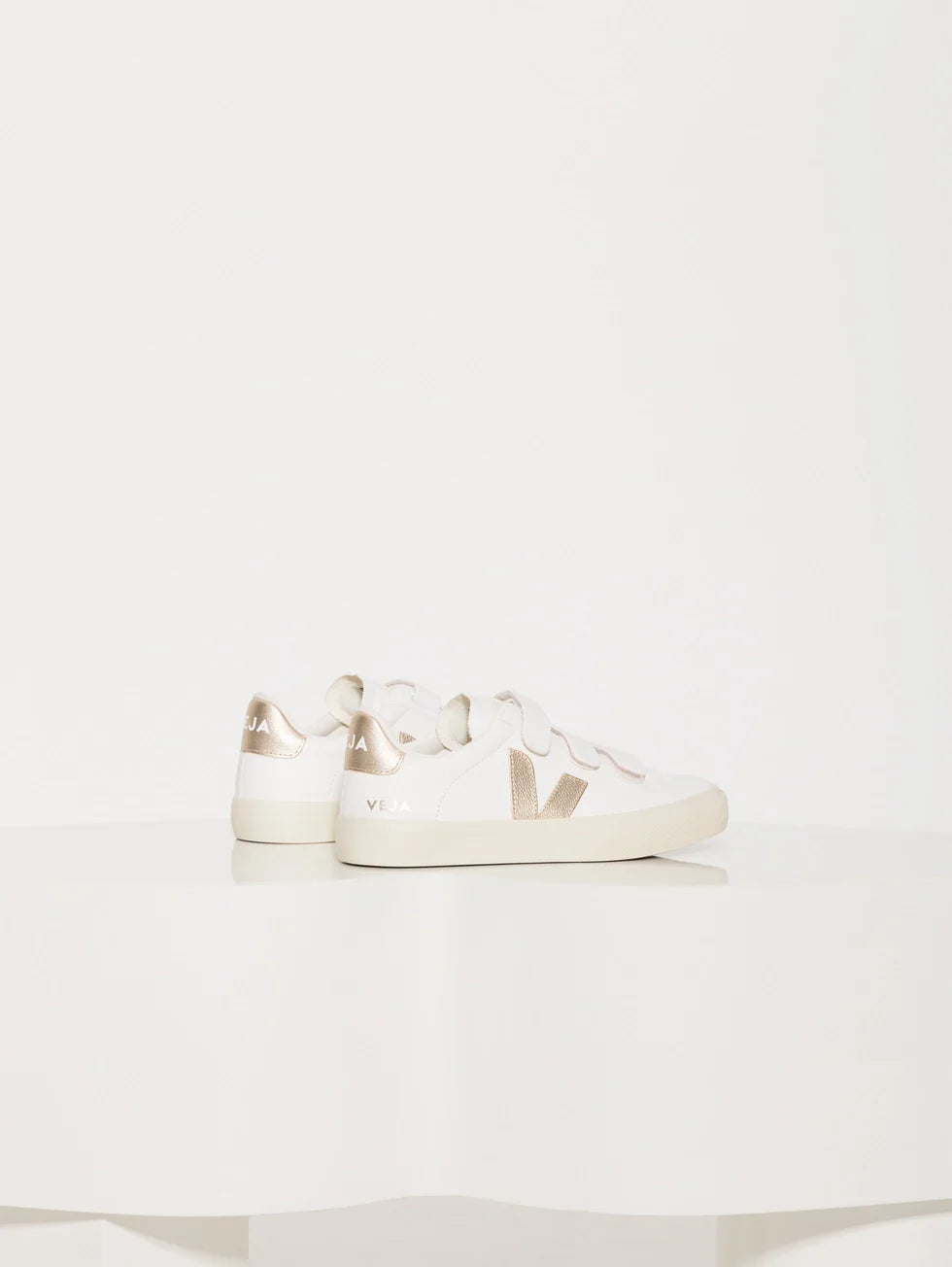Zapatilla Veja Recife Logo Chromefree Leather