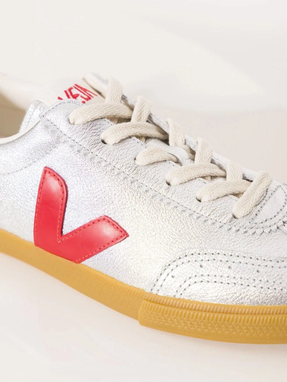 Zapatilla Veja Volley Leather