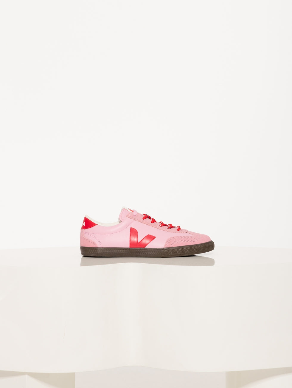 Zapatilla Veja Volley Leather