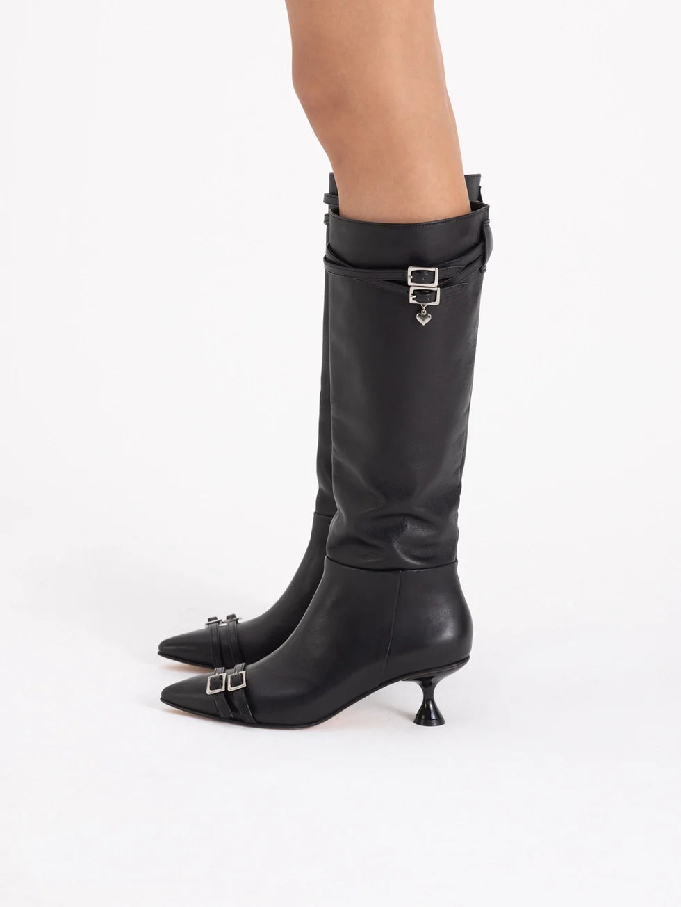 Bota Milan
