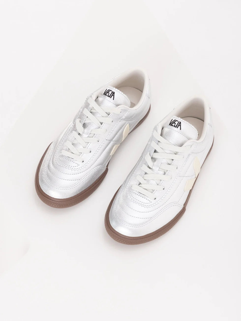 Zapatilla Veja Panenka Leather