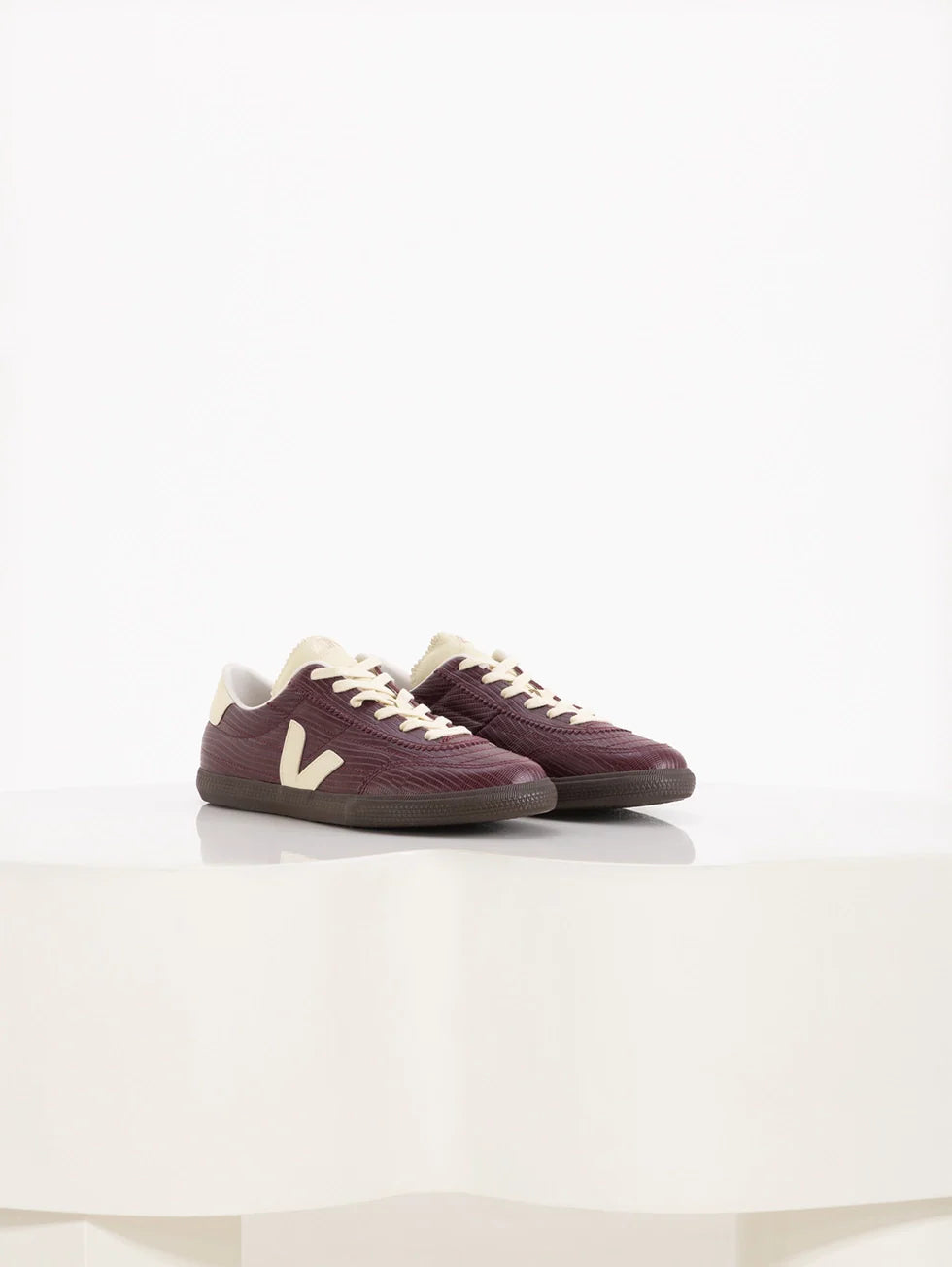Zapatilla Veja Panenka Leather