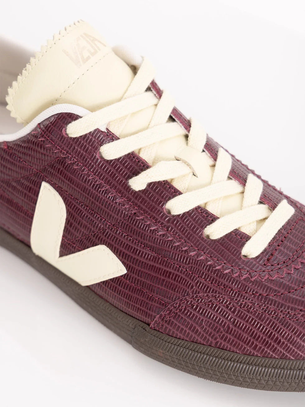 Zapatilla Veja Panenka Leather