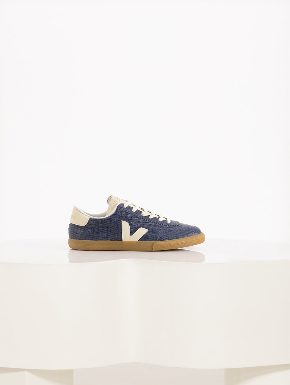 Zapatilla Veja Panenka Leather