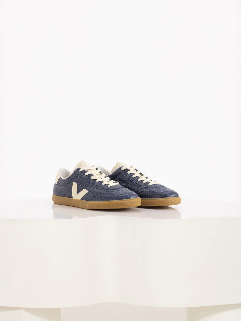 Zapatilla Veja Panenka Leather