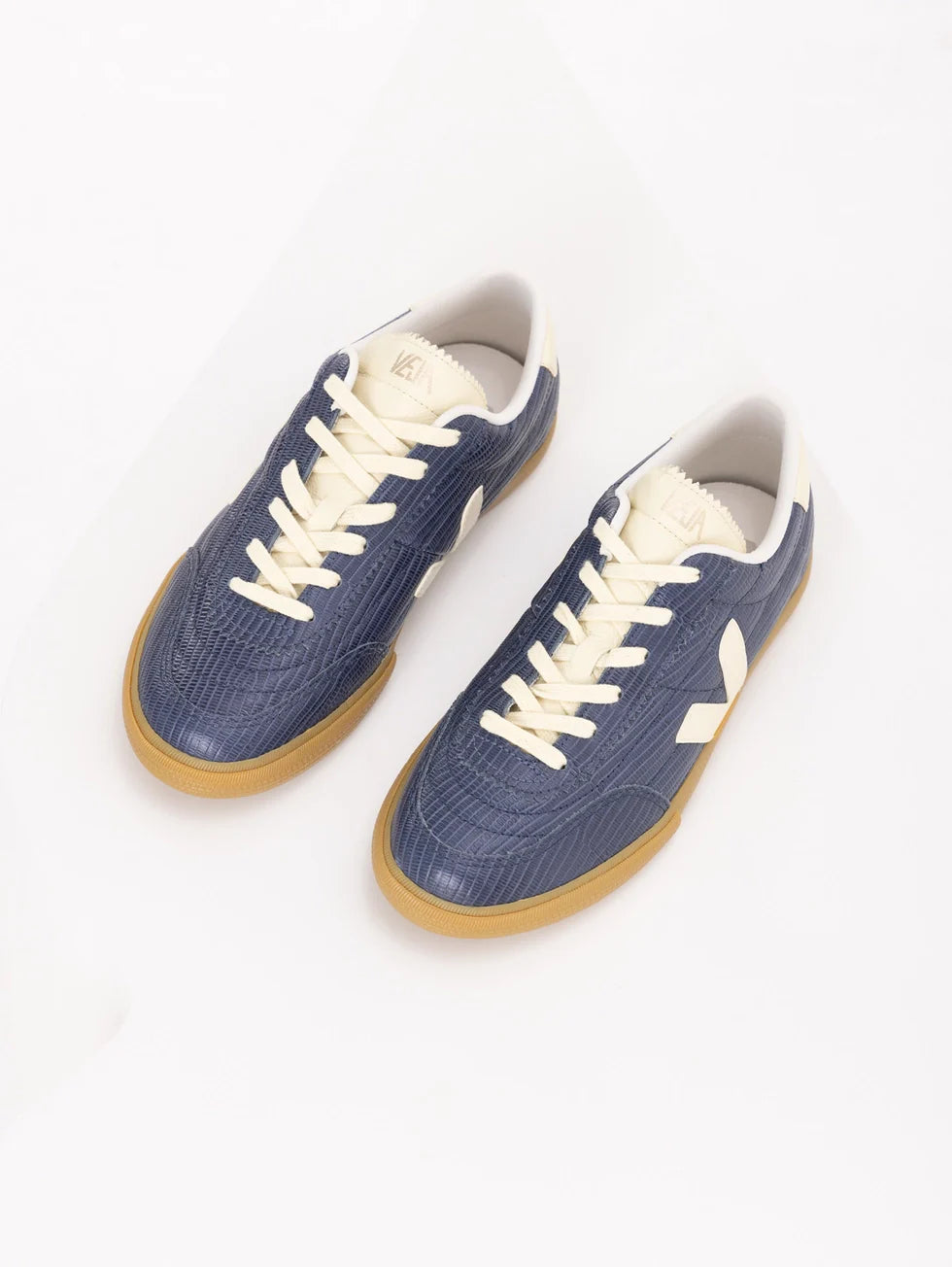 Zapatilla Veja Panenka Leather