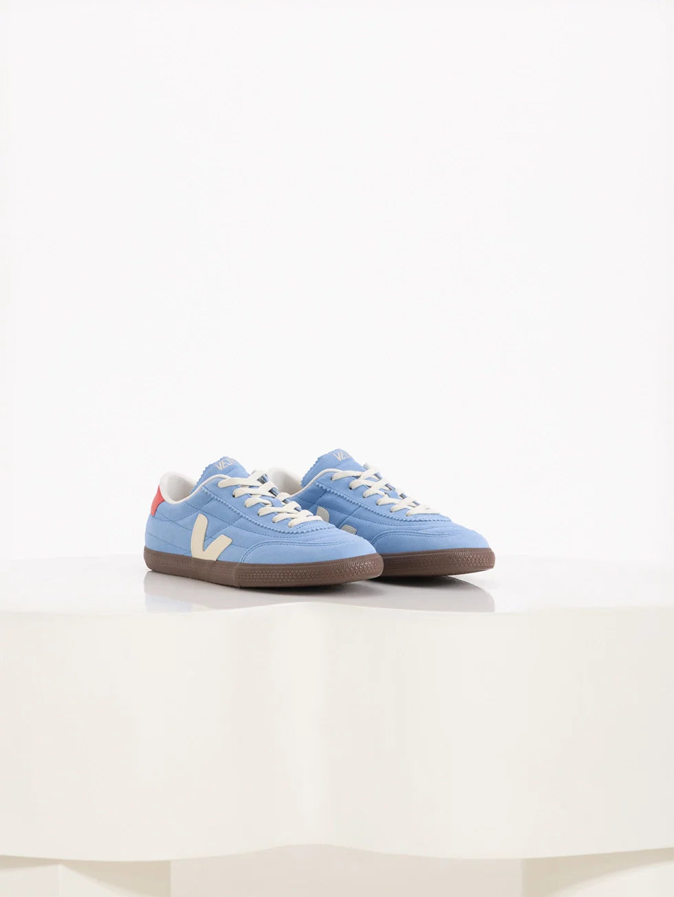 Zapatilla Veja Panenka Suede