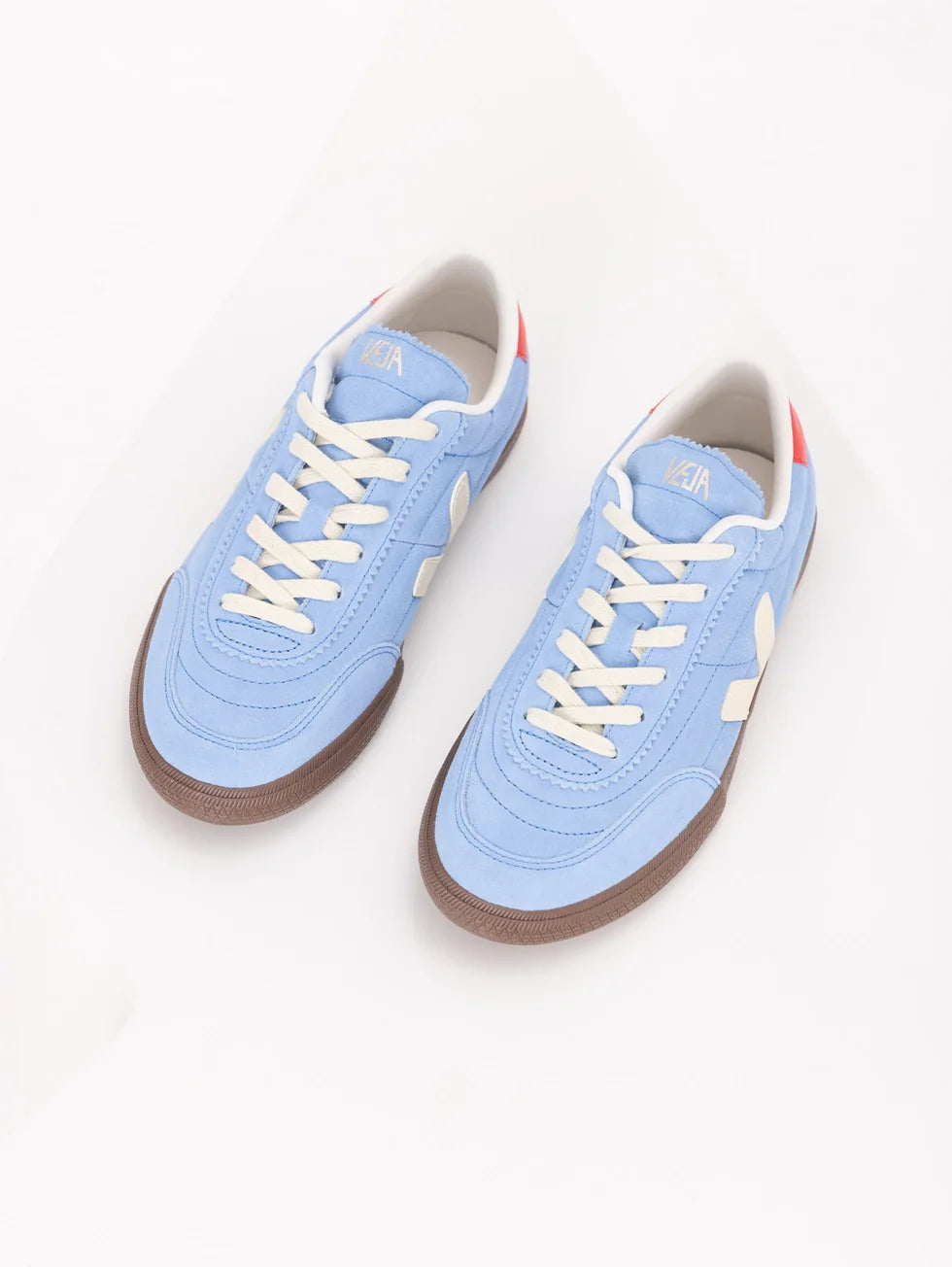Zapatilla Veja Panenka Suede